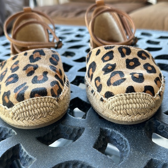 UGG leopard calf hair ankle wrap espadrilles flat shoes size 6 - Picture 4 of 9